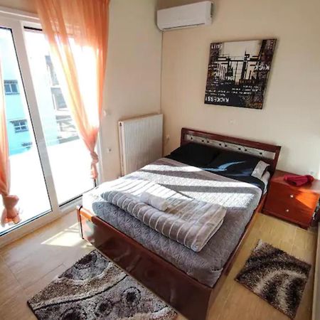 Eretria Homestay Экстерьер фото
