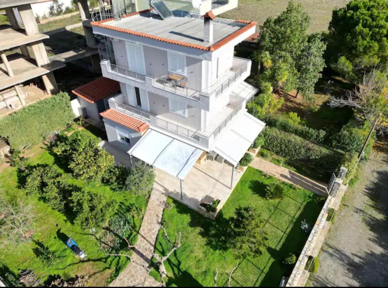 Eretria Homestay Экстерьер фото